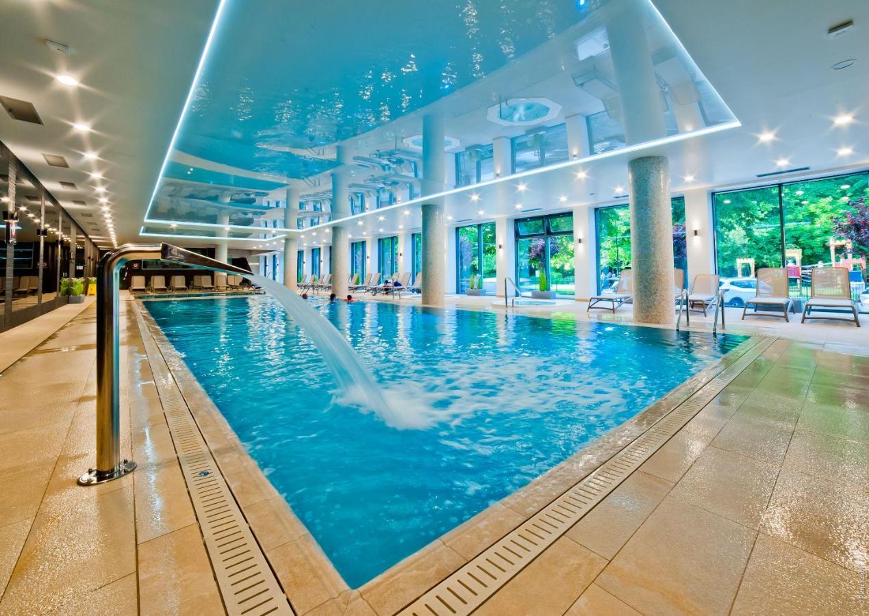 Porty B103 Nadmorskie Tarasy Pool Sauna Parking Kołobrzeg Εξωτερικό φωτογραφία