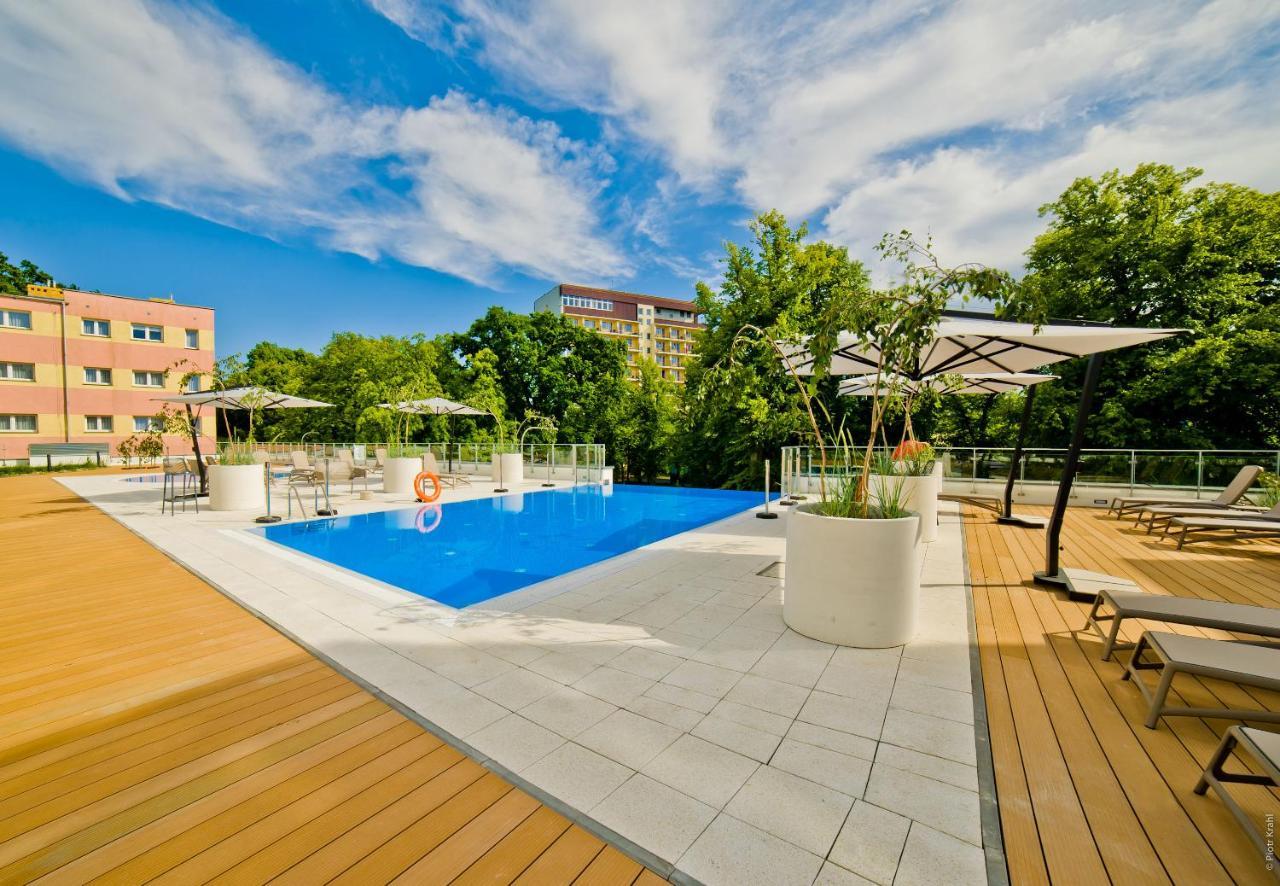 Porty B103 Nadmorskie Tarasy Pool Sauna Parking Kołobrzeg Εξωτερικό φωτογραφία