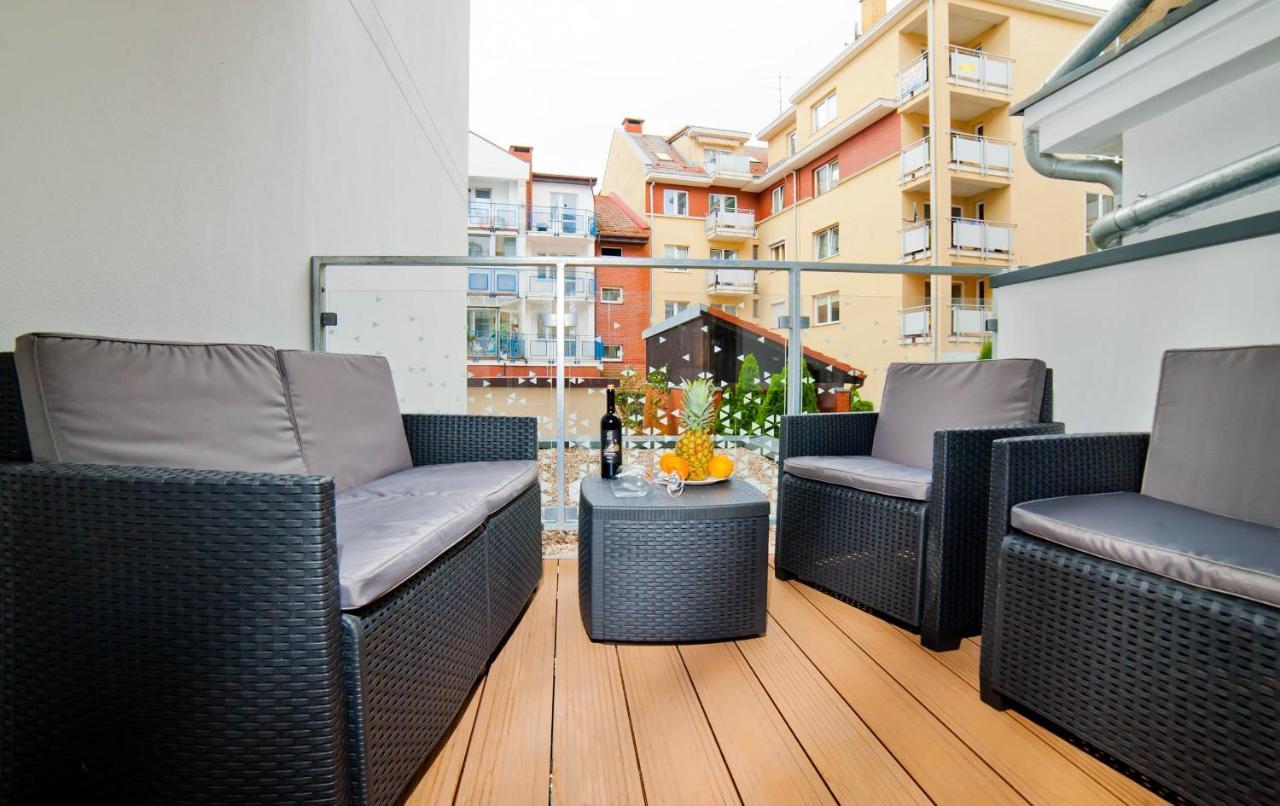 Porty B103 Nadmorskie Tarasy Pool Sauna Parking Kołobrzeg Εξωτερικό φωτογραφία